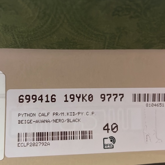 ***BRAND NEW GUCCI Python Leather Heeled Boots - Picture 11 of 13